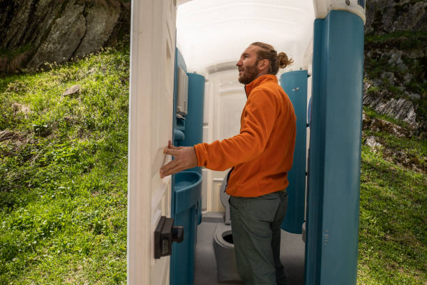 Best Luxury portable toilet rental  in Leavenworth, KS
